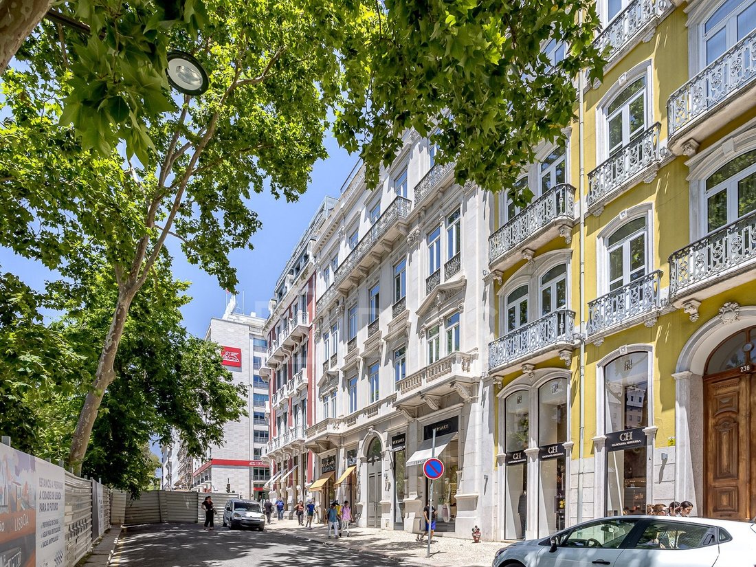 Apartment in Santo Antonio, Lisbon, Portugal 2 - 17630086
