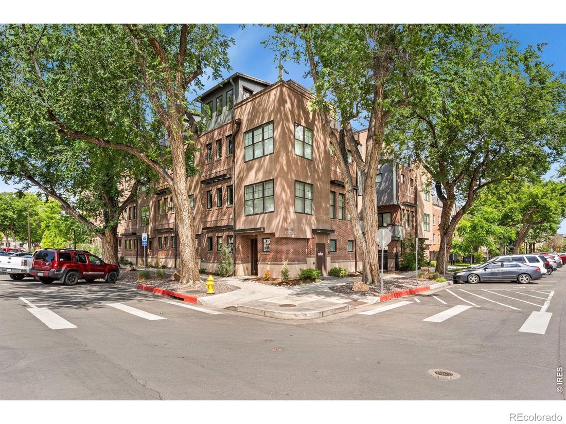 Townhouse in Fort Collins, Colorado, United States 1 - 17142203