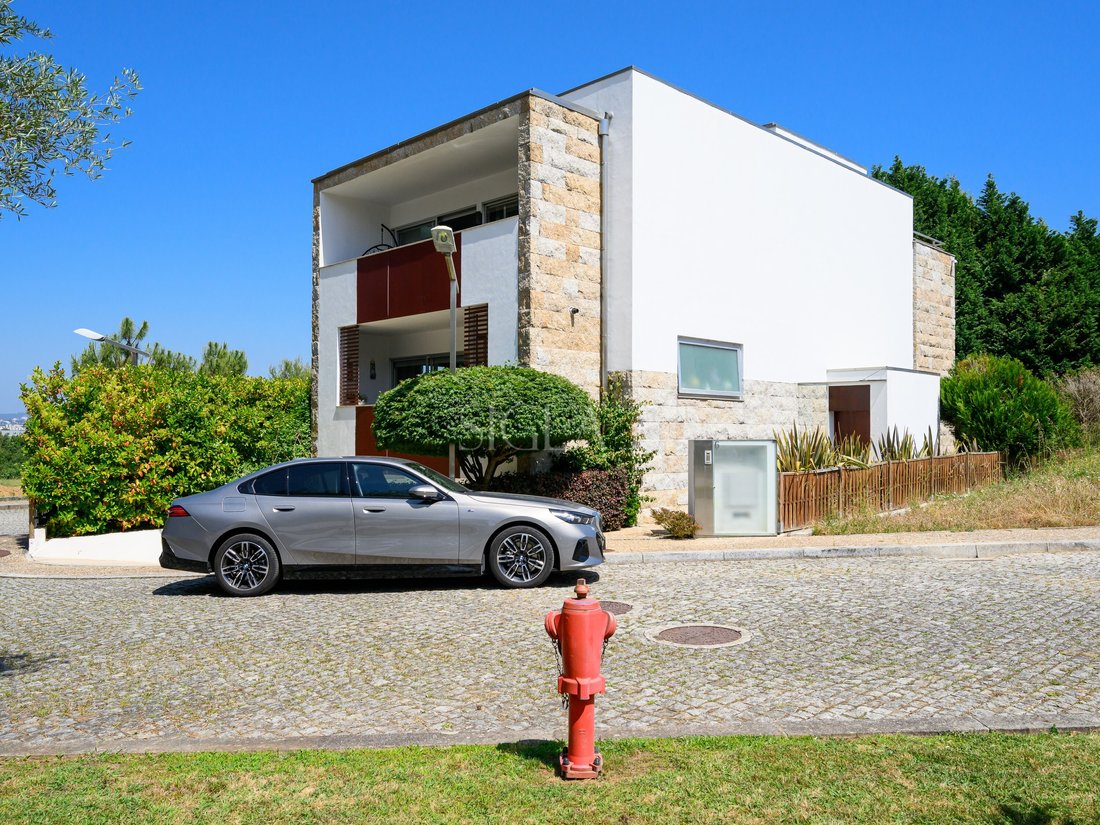 House in Oliveira do Douro, Porto District, Portugal 3 - 18067740