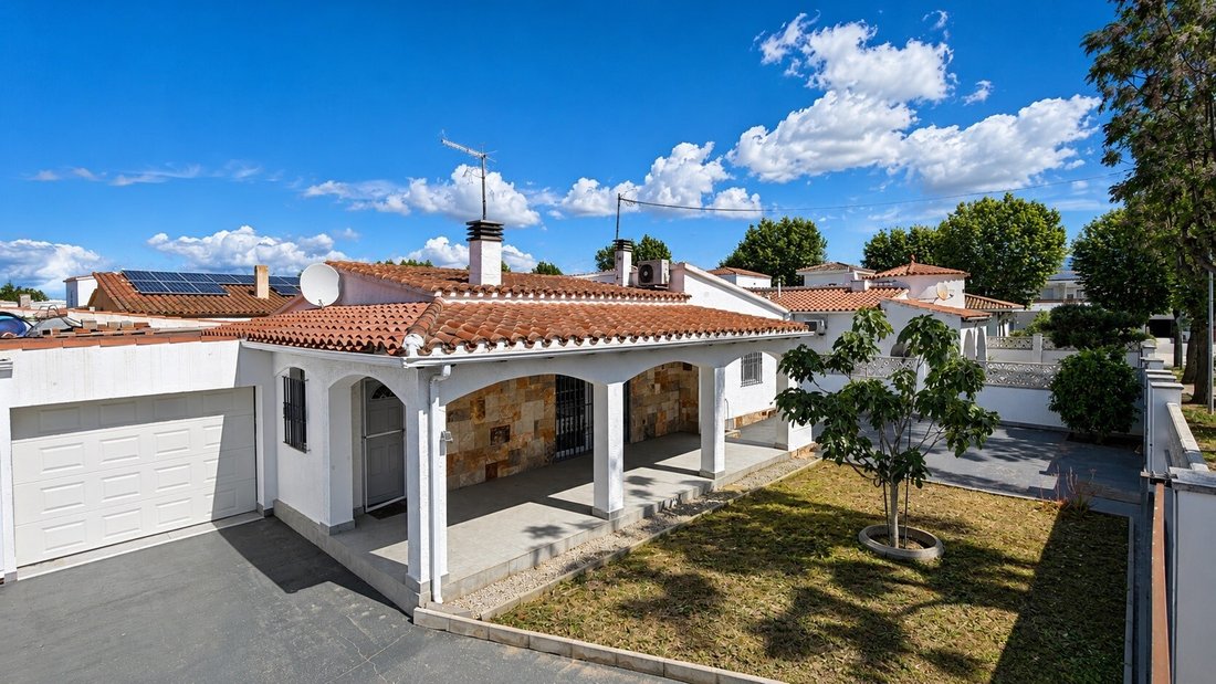 House in Empuriabrava, Catalonia, Spain 1 - 18067830