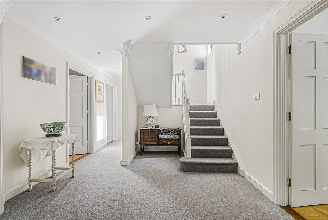 House in Bishop's Stortford, England 3 - 18065819