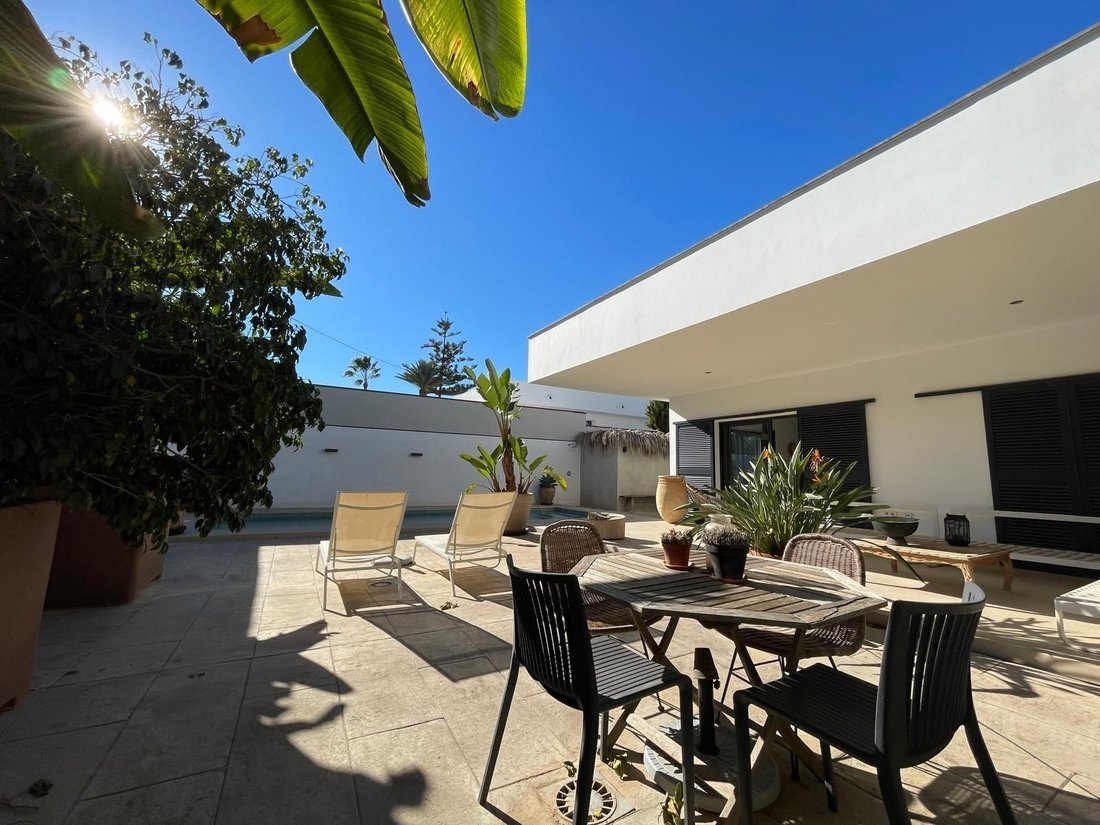 Chalet in l'Albir, l'Alfas del Pi, Valencian Community 1 - 18066760