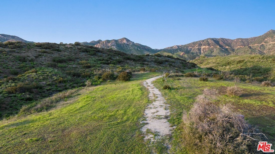 Land in Malibu, California, United States 2 - 18068601
