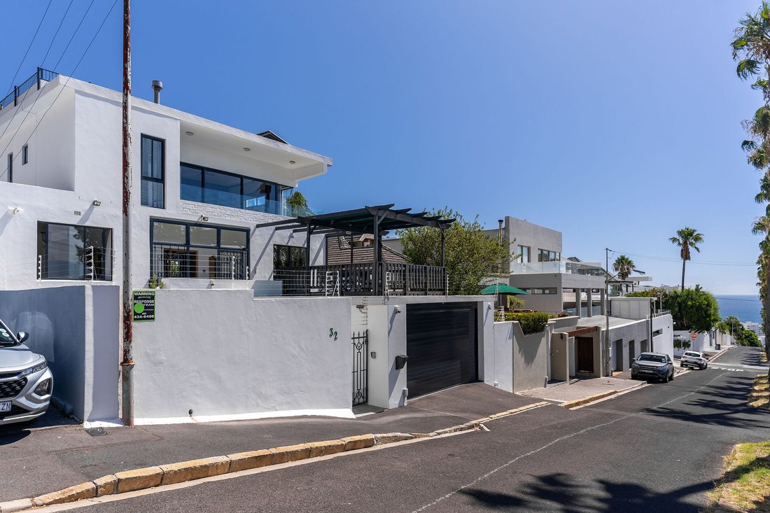 House in Bakoven, Cape Town, South Africa 2 - 18069002
