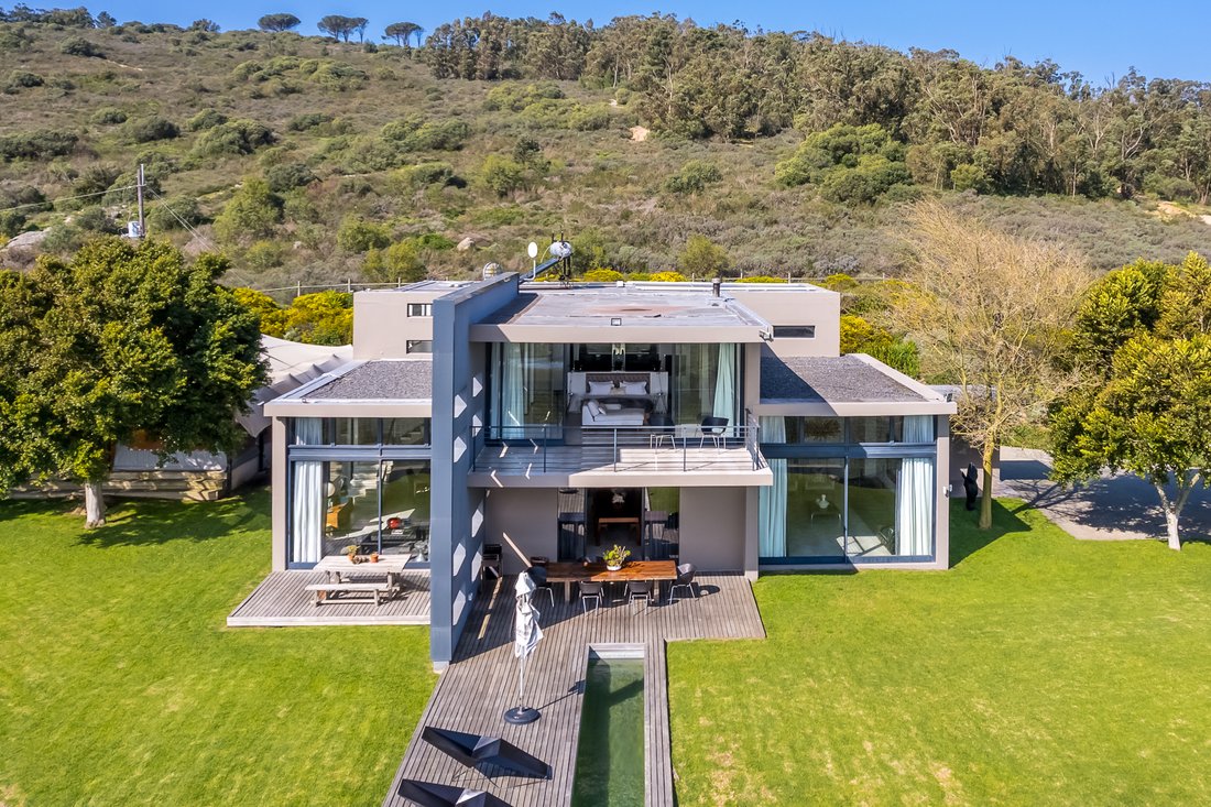 Farm Ranch in Brackenfell South, Cape Town, South Africa 2 - 18068972