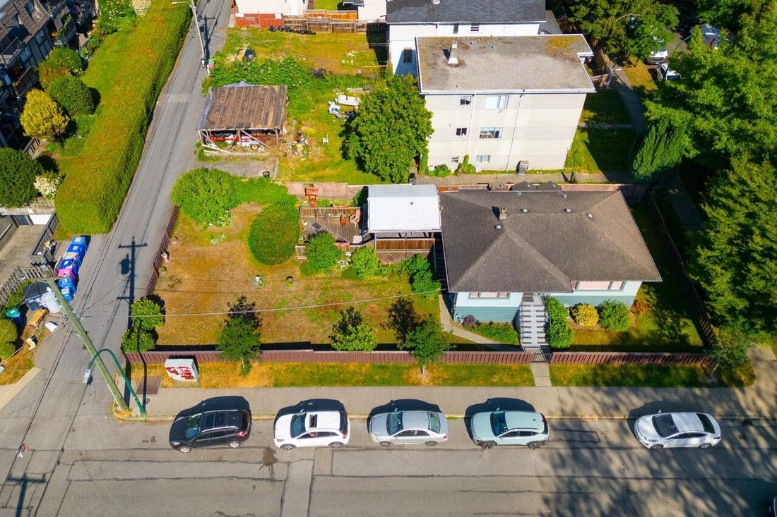House in Vancouver, British Columbia, Canada 1 - 18067517