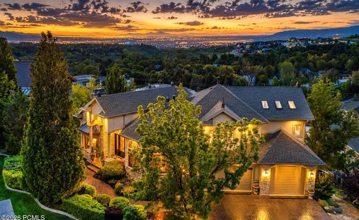 House in Sandy, Utah, United States 1