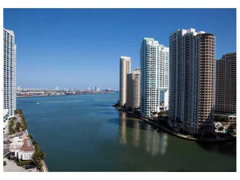 Condo in Miami, Florida, United States 4 - 18065929