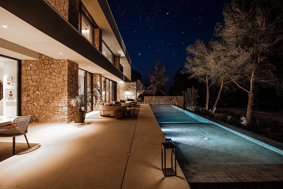 Villa in Roca Llisa, Santa Eularia des Riu, Balearic Islands 2 - 18038751