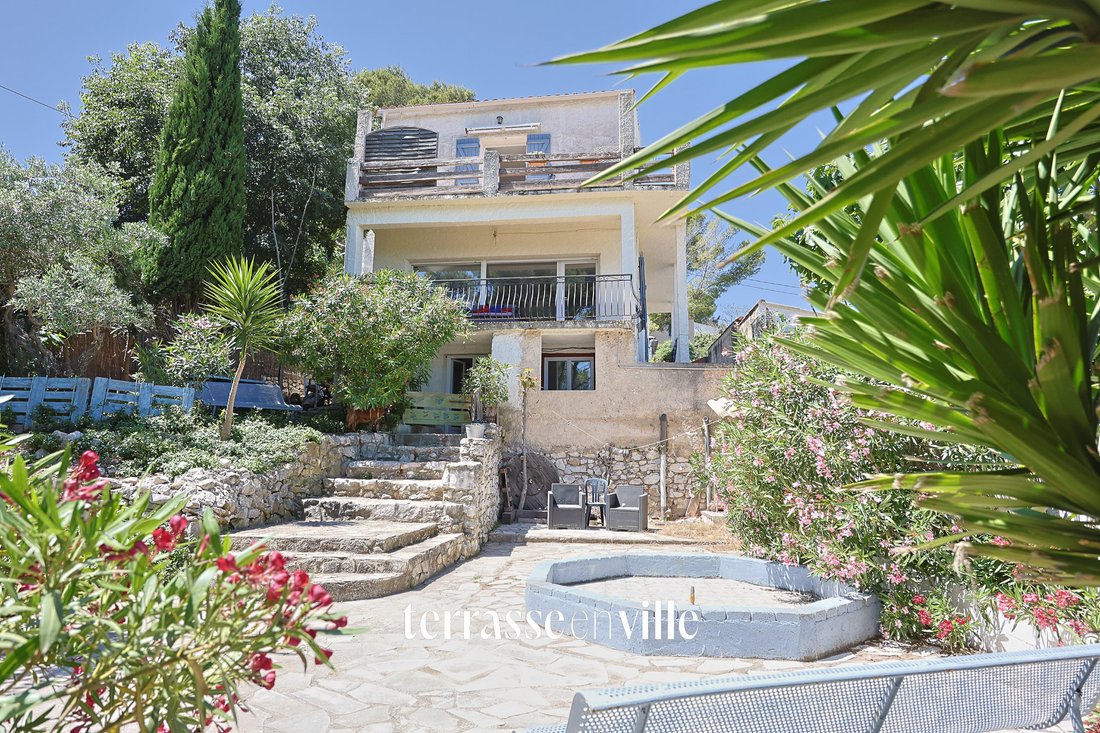 House in La Barasse, Marseille, Provence-Alpes-Côte d'Azur 3 - 18067265