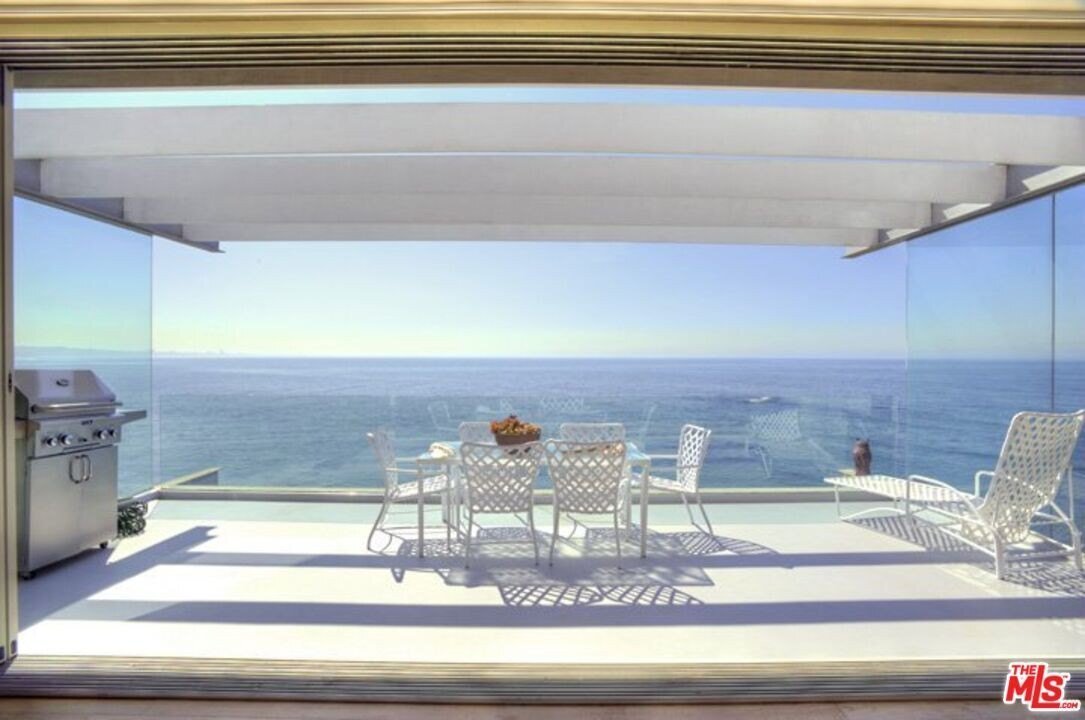 Land in Malibu, California, United States 1 - 18068600