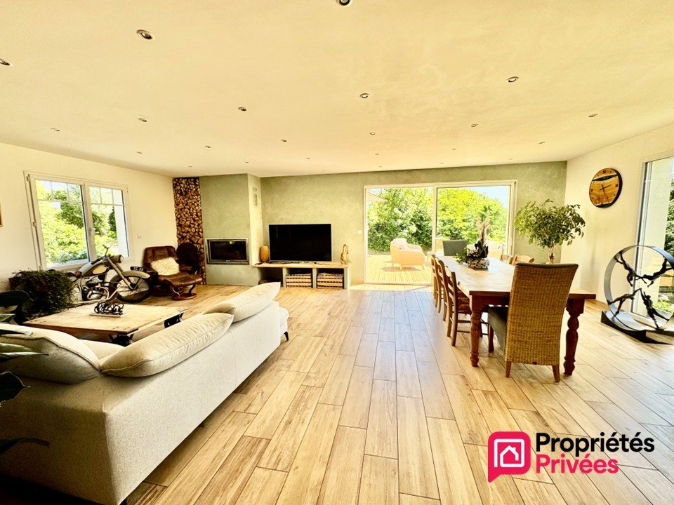 Villa in Beuvrequen, Hauts-de-France, France 2 - 18067905