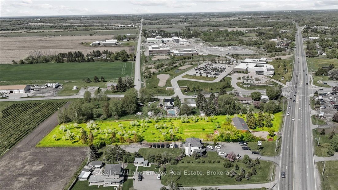 House in Clarington, Ontario, Canada 1 - 18066616
