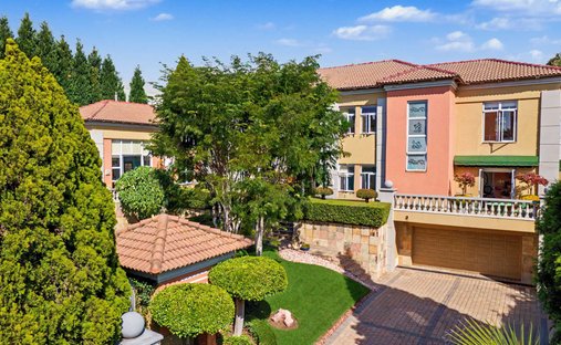 House in Illovo, Chislehurston, Gauteng 1