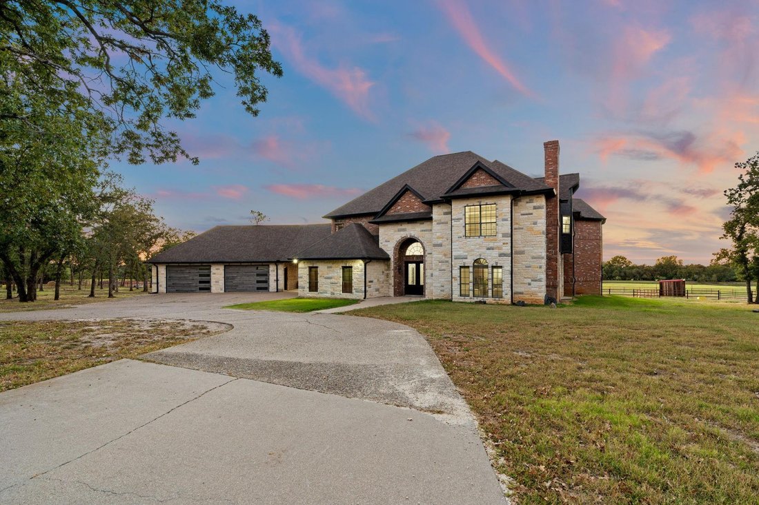 House in Stephenville, Texas, United States 4 - 16493775
