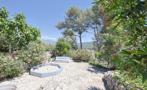 House in La Barasse, Marseille, Provence-Alpes-Côte d'Azur 1