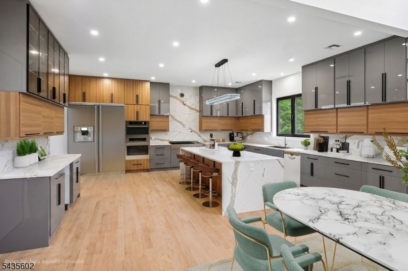 House in Millburn, New Jersey, United States 4 - 18068592