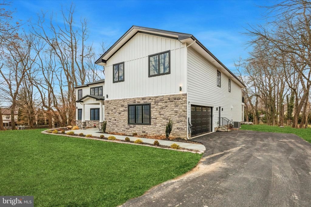 House in Wayne, Pennsylvania, United States 2 - 18068779