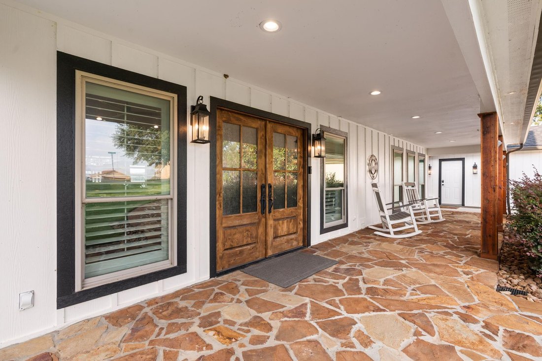 House in Montgomery, Texas, United States 4 - 18067051