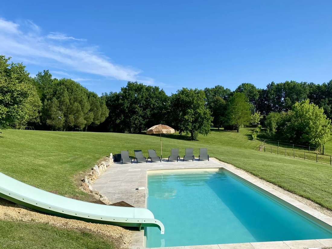 House in Saint-Pastour, Nouvelle-Aquitaine, France 2 - 15228271