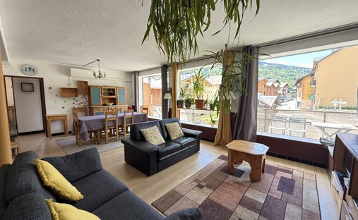 Apartment in Bozel, Auvergne-Rhône-Alpes, France 1