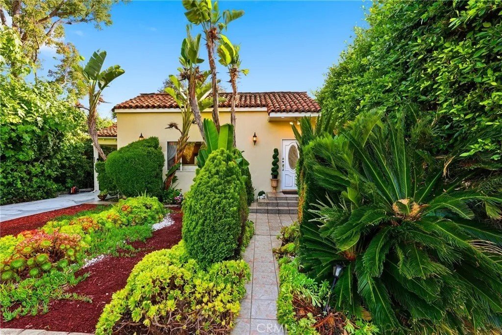 Condo in Los Angeles, California, United States 1 - 18066333