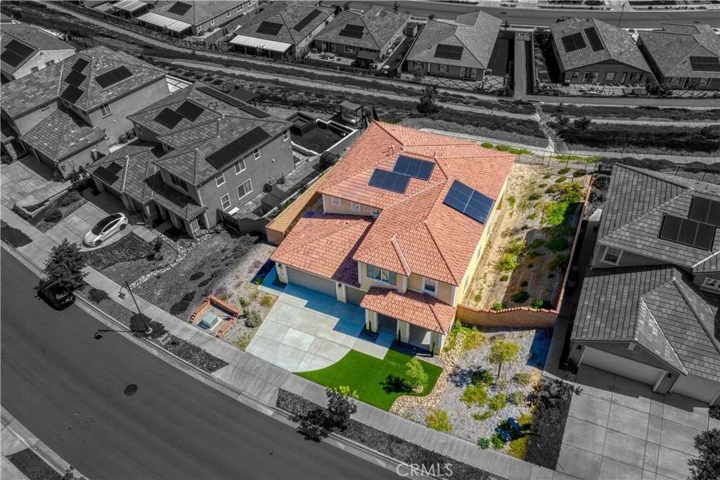 House in Corona, California, United States 3 - 18066312