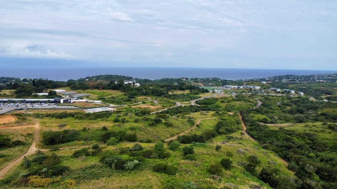 Land in Umhlali Beach, KwaZulu-Natal, South Africa 2 - 18068788
