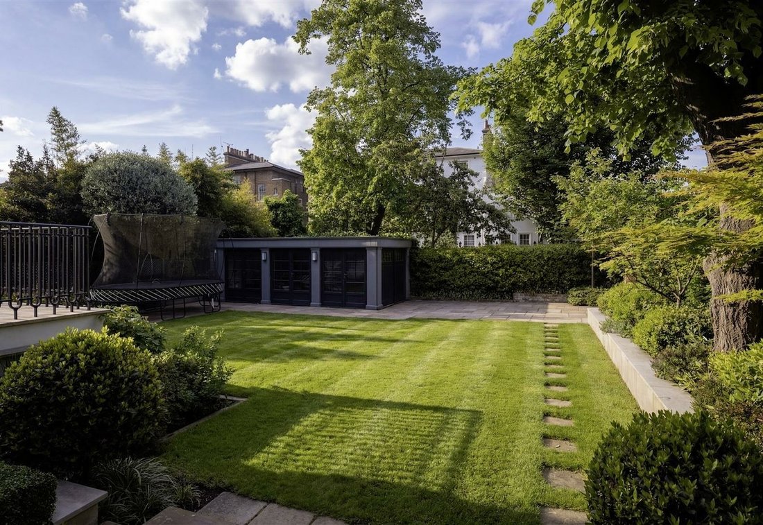 House in St John's Wood, Westminster, England 3 - 18065775