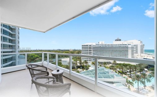 Condo in Miami Beach, Florida, United States 1