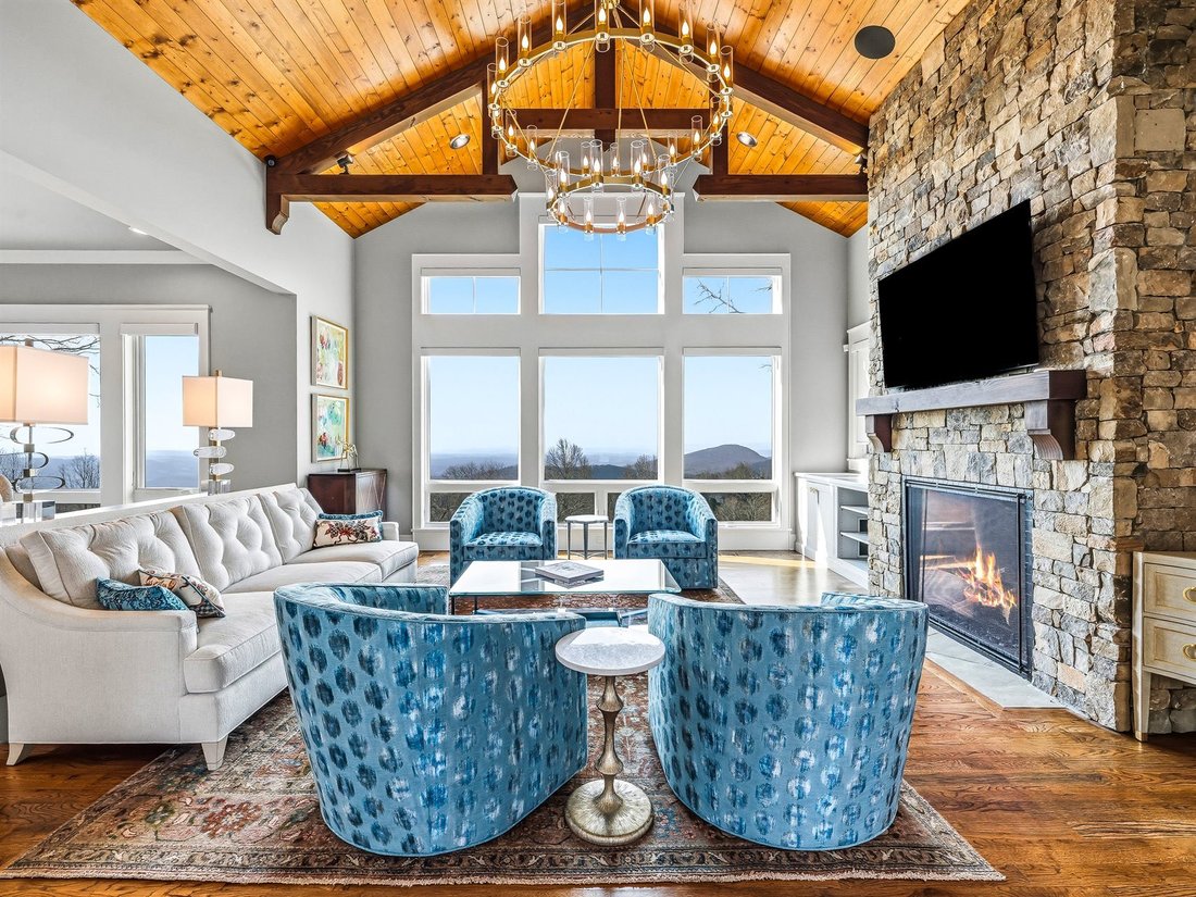 House in Hendersonville, North Carolina, United States 5 - 18068647