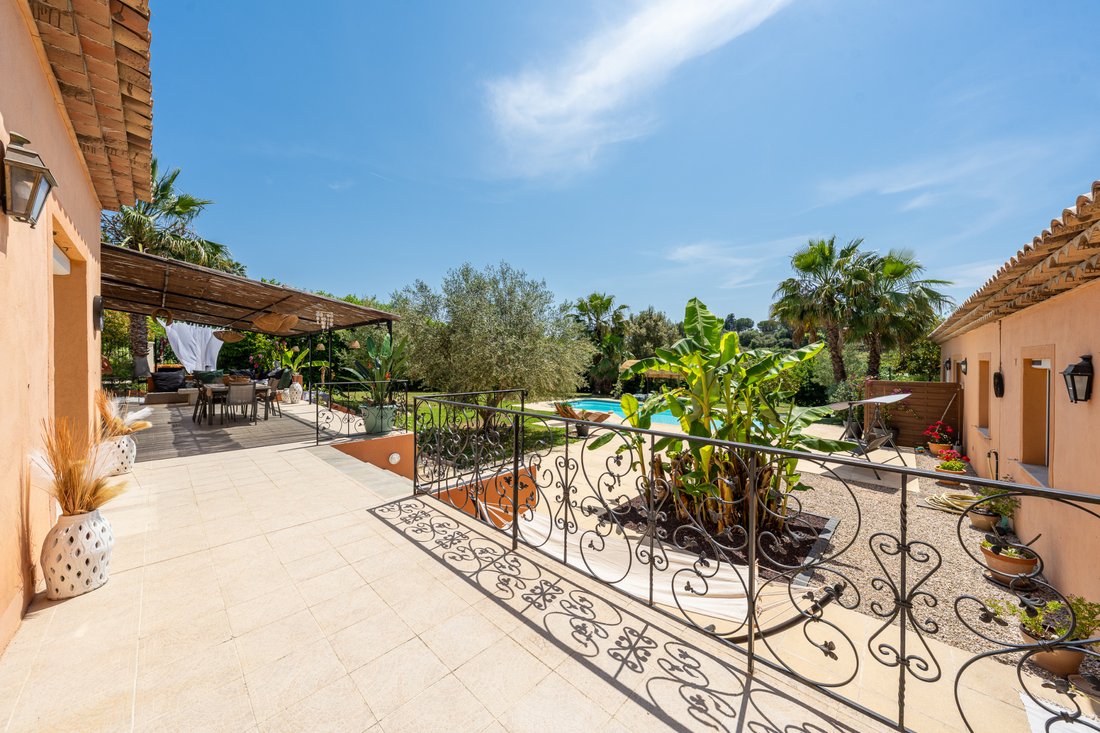 Villa in Saint-Paul-de-Vence, Provence-Alpes-Côte d'Azur, France 2 - 18066828