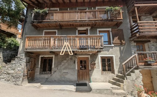 Apartment in Sainte-Foy-Tarentaise, Auvergne-Rhône-Alpes, France 1