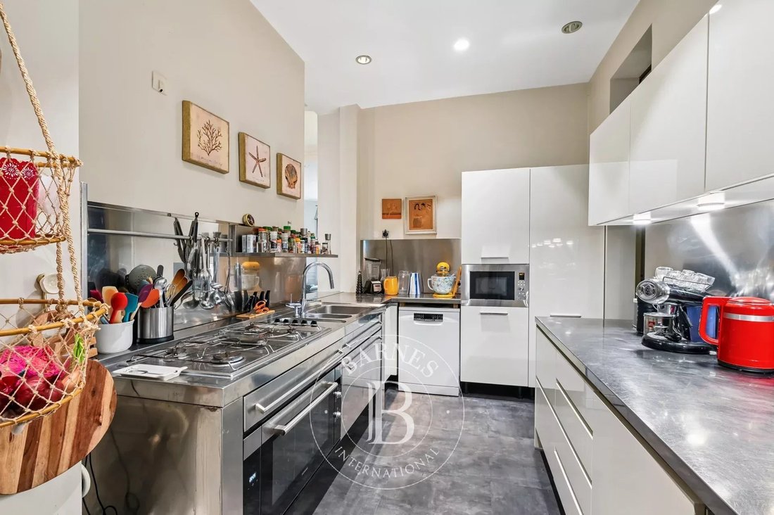 Apartment in Gros Caillou, Paris 7e Arrondissement, Paris 5 - 18067691