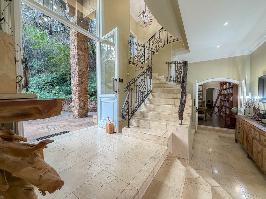 Haus in Cornwall Hill Country Estate, Gauteng, Südafrika 3 - 18068483