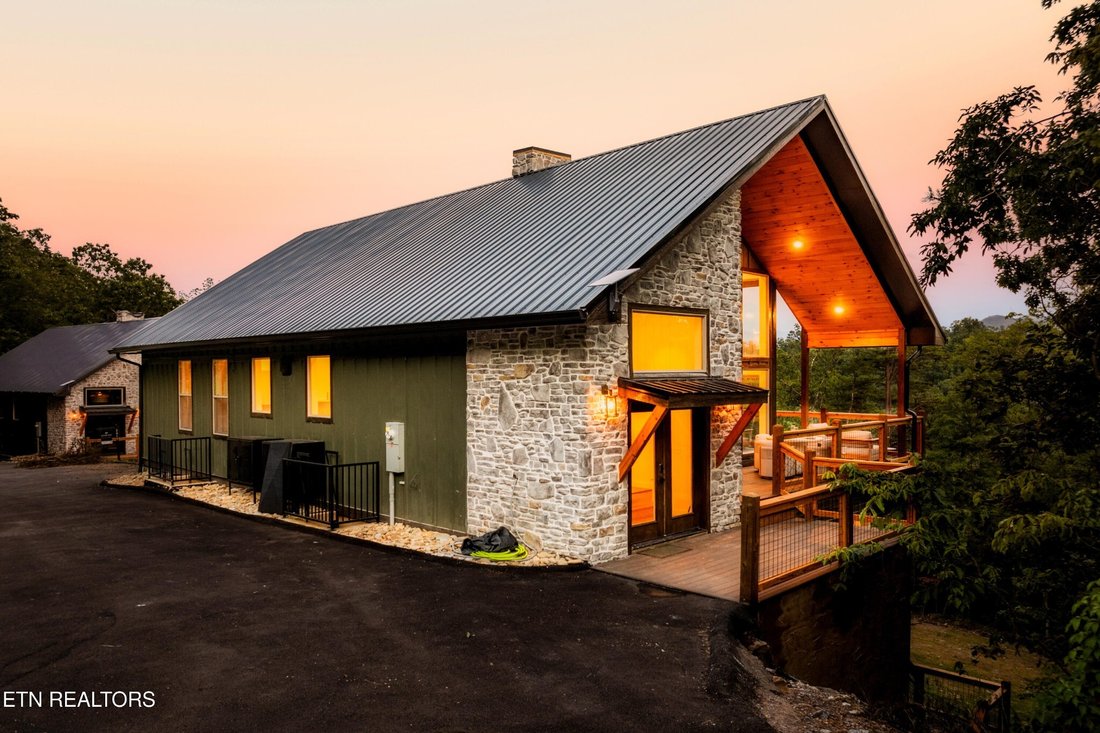 House in Sevierville, Tennessee, United States 1 - 18066177