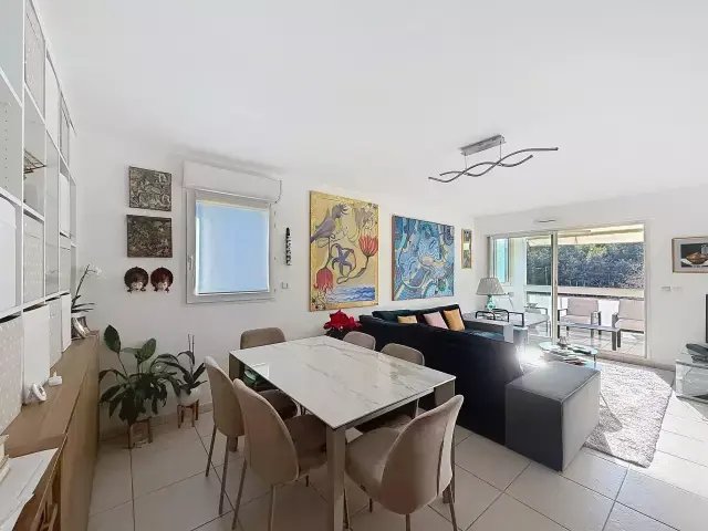 Apartment in Cannes, Provence-Alpes-Côte d'Azur, France 2 - 17334341