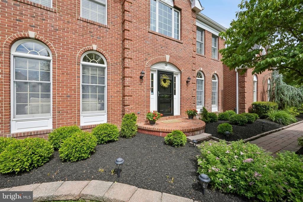 House in Moorestown, New Jersey, United States 2 - 18068558