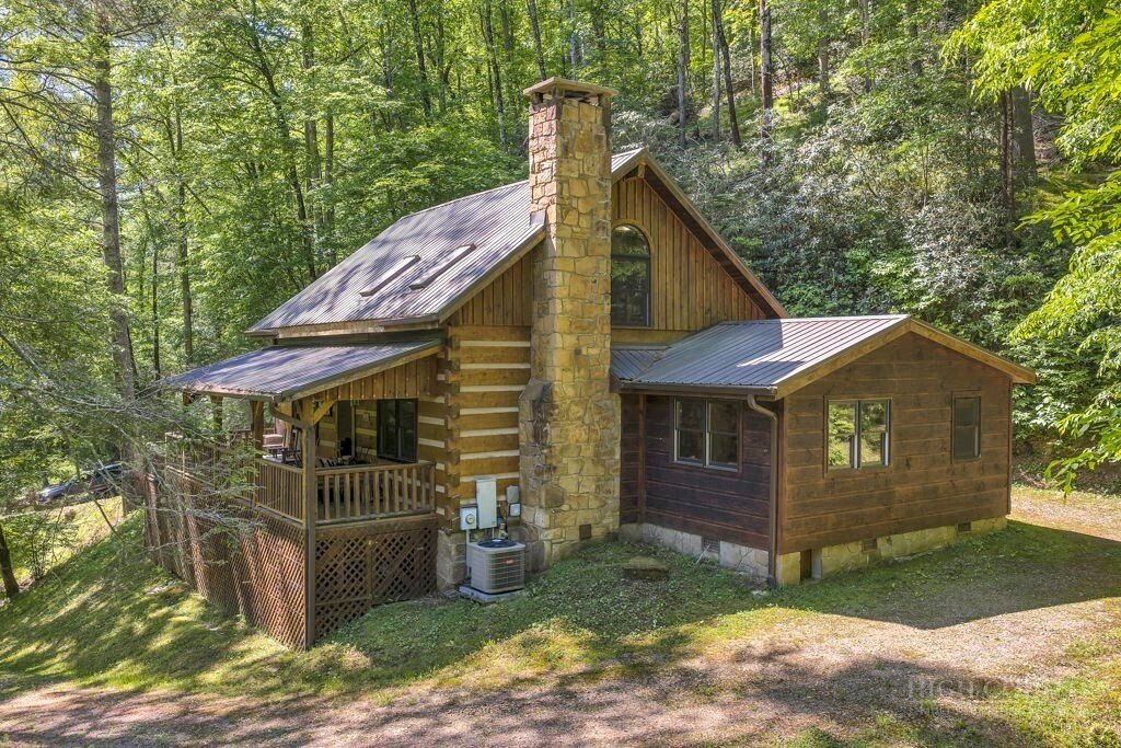 House in Ferguson, North Carolina, United States 2 - 18067101