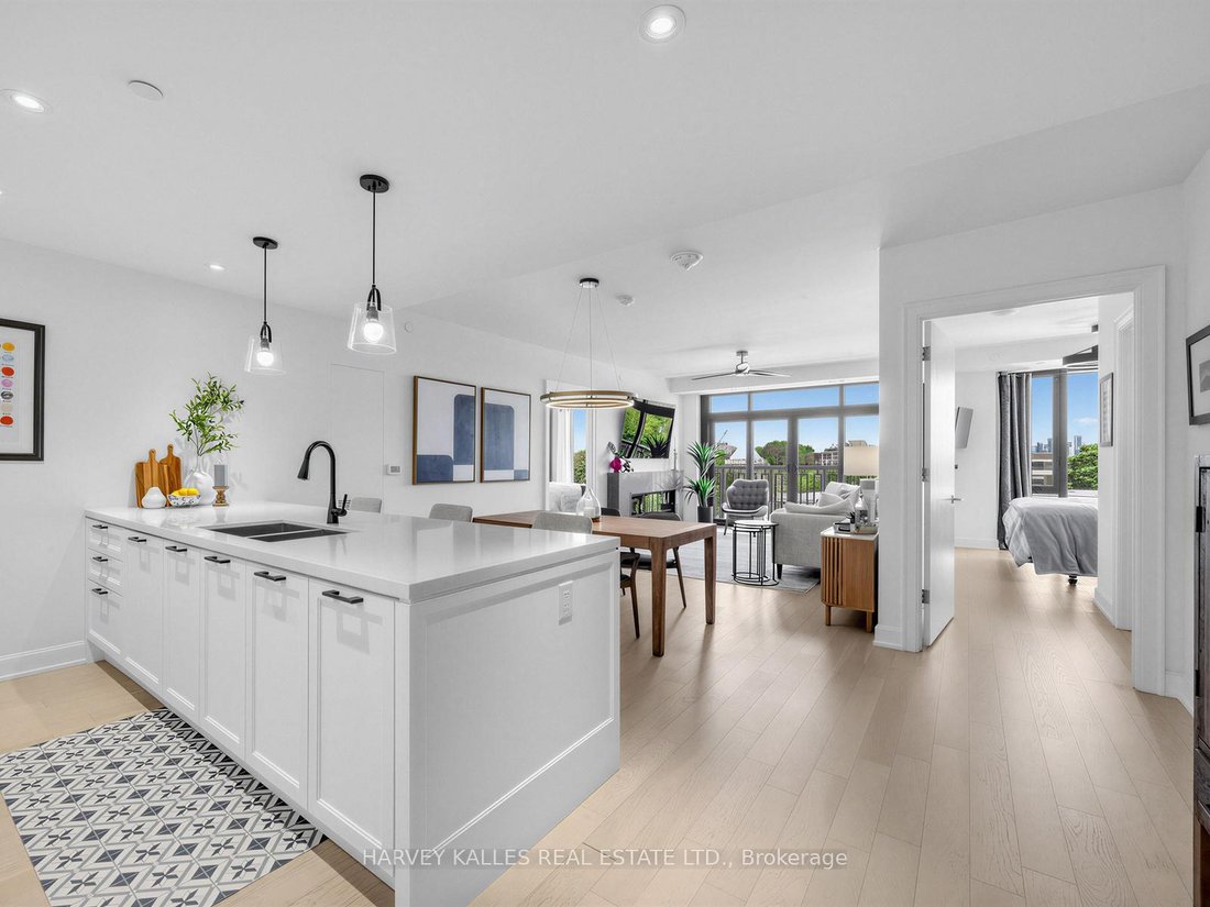 Condo in Toronto, Ontario, Canada 4 - 18068560