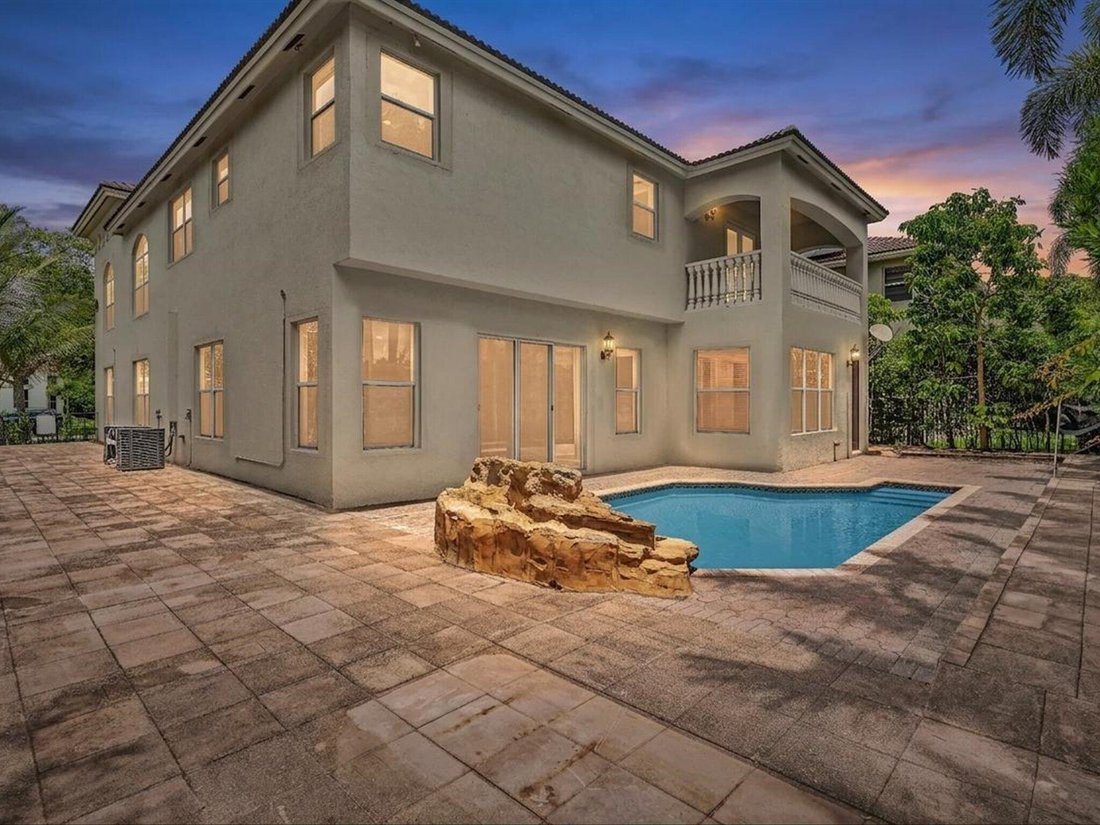 House in West Palm Beach, Florida, United States 3 - 18057110