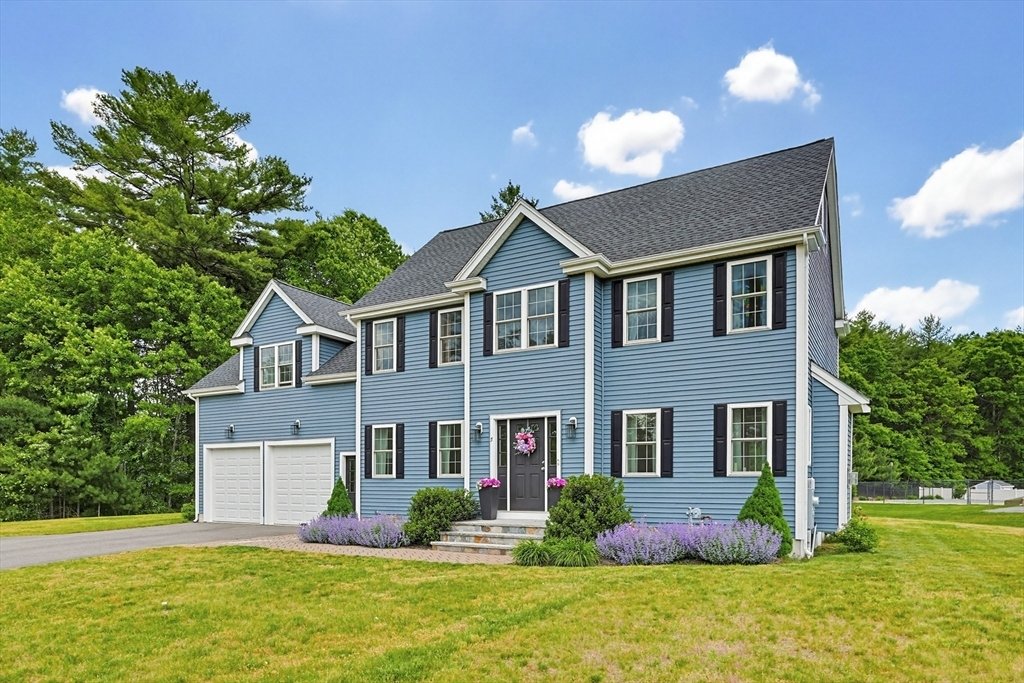 House in East Bridgewater, Massachusetts, United States 2 - 18066710