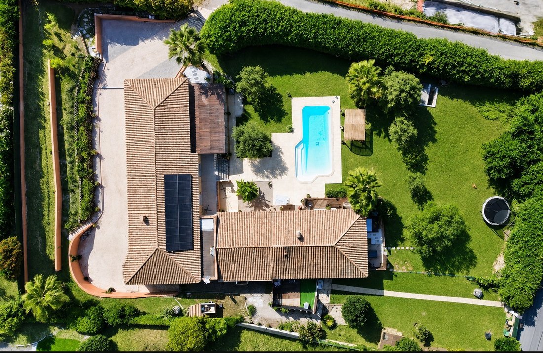 Villa in Saint-Paul-de-Vence, Provence-Alpes-Côte d'Azur, France 4 - 18066828