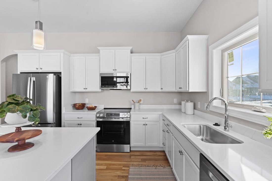 Condo in Okauchee Lake, Wisconsin, United States 4 - 18065816