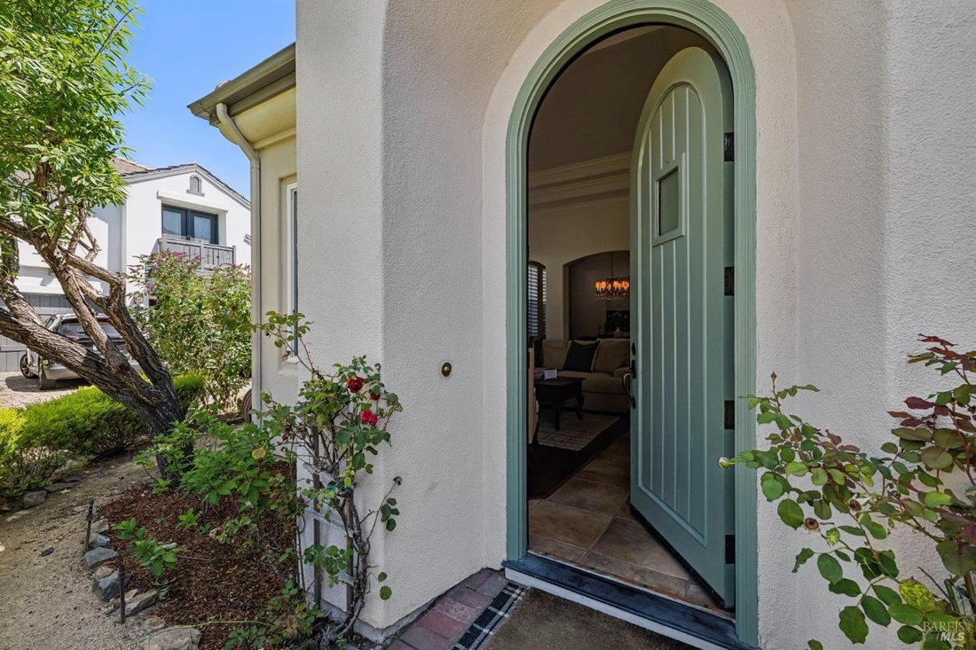 House in Novato, California, United States 3 - 18068479