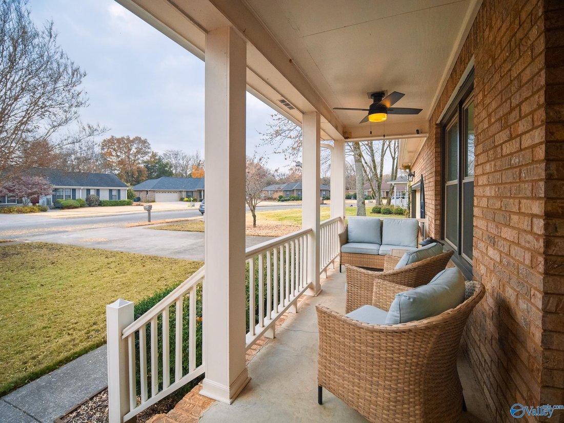 House in Redstone Arsenal, Alabama, United States 2 - 18046573