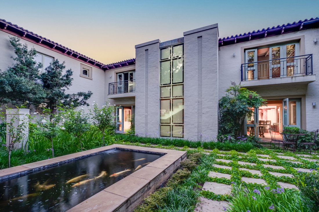 House in Bryanston, Gauteng, South Africa 3 - 18068683