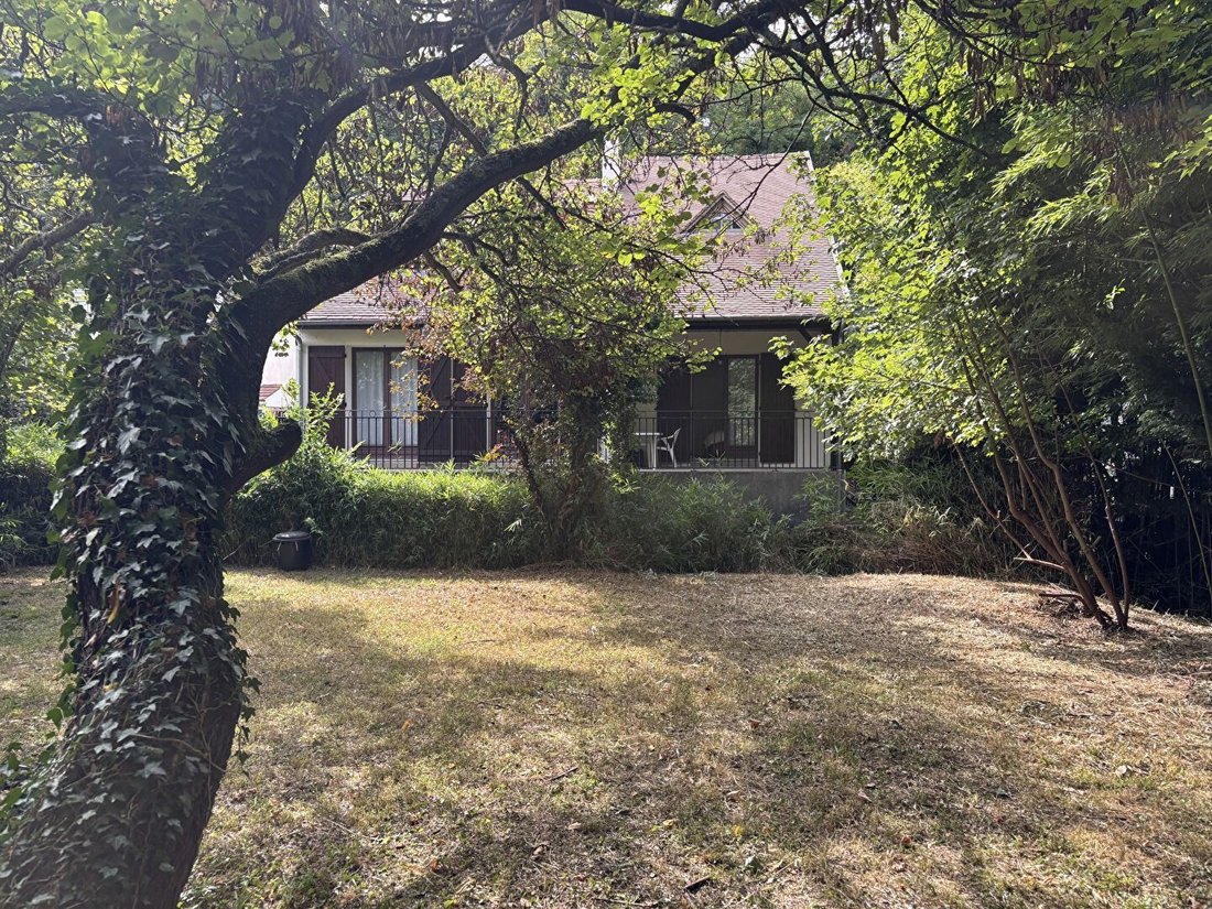 House in Centre Ville, Rueil-Malmaison, France 1 - 18066705