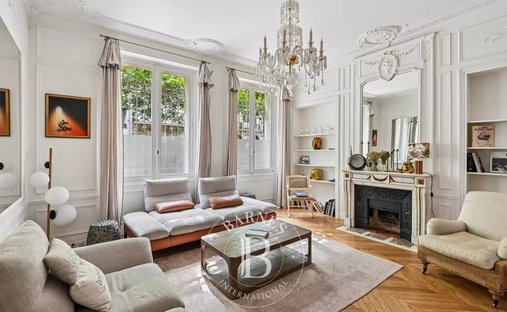 Apartment in Gros Caillou, Paris 7e Arrondissement, Paris 1