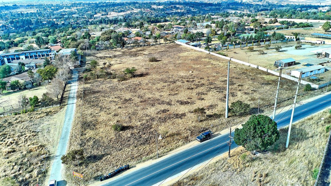 Land in Munyaka Waterfall City, Gauteng, South Africa 1 - 18068985